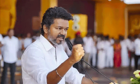 கோடைக் கால சிறப்புத் தொகை ரூ.2,000 என திடீரென அறிவித்தது எப்படி? - விஜய் கேள்வி