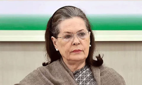 சோனியா காந்தியின் உடல்நிலையில் முன்னேற்றம்; விரைவில் வீடு திரும்புவார் - டாக்டர்கள் தகவல்