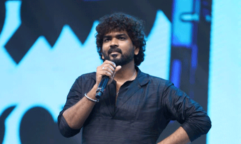 அனிருத் என் வாழ்க்கையில் கிடைத்த மிகப்பெரிய பரிசு- இயக்குனர் விக்னேஷ் சிவன் உருக்கம்!