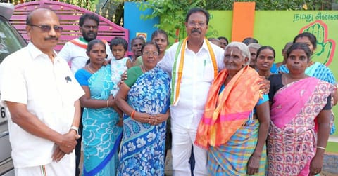 தமிழ்நாடு வளர்ச்சி பெற மீண்டும் திமுக ஆட்சி அமைய வேண்டும்; நாங்குநேரி காங்கிரஸ் வேட்பாளர் ரூபி மனோகரன் பிரசாரம்