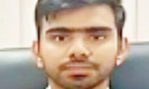 டெல்லியில் நீதிபதி தூக்கு போட்டு தற்கொலை; உருக்கமான கடிதம் சிக்கியது