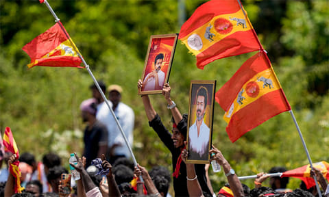 வெற்றியை நோக்கி தவெக வேட்பாளர்கள்..மாமல்லபுரம் ‘ரிசார்ட்'டில் பாதுகாக்க திட்டம்