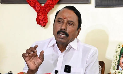 ஒரு ரூபாய் கூட வழங்காமல் முதல் தேர்தலில் சரித்திர வெற்றி பெற்றுள்ளோம் - செங்கோட்டையன்