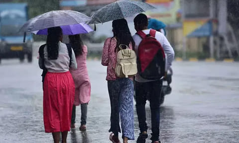 தமிழகத்தின் 11 மாவட்டங்களில் இன்று கனமழைக்கு வாய்ப்பு