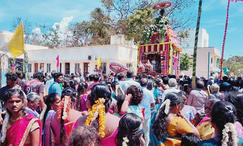 திருவிடந்தை தேரோட்டம்