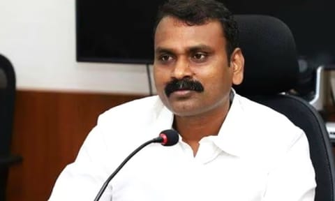 தமிழக அரசியல் சூழ்நிலைக்கும் எங்களுக்கும் தொடர்பு இல்லை: மத்திய மந்திரி எல்.முருகன்