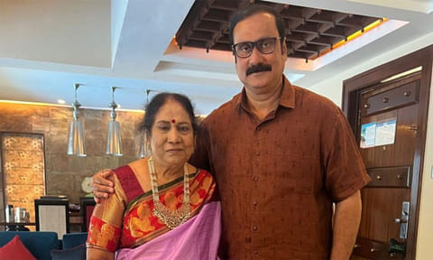 உலகின் ஆதியும், அந்தமும் அன்னையரே... - அன்புமணி வாழ்த்து