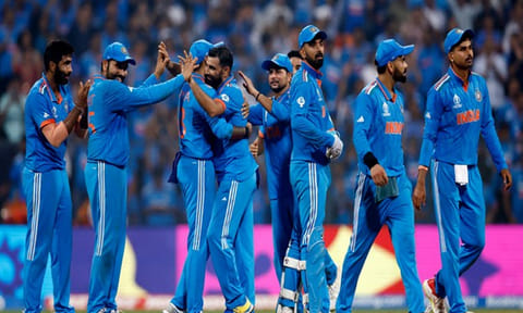 ஆர்சிபிக்கு 4 இடம்.. சிஎஸ்கேக்கு ஒன்னு - அஷ்வின் தேர்வு செய்த இந்திய புதிய டி20 அணி