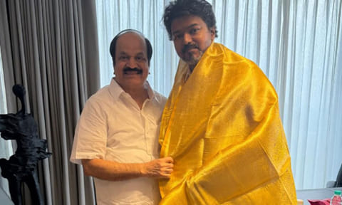 சபாநாயகர் ஆகிறார், ஜே.சி.டி. பிரபாகர்