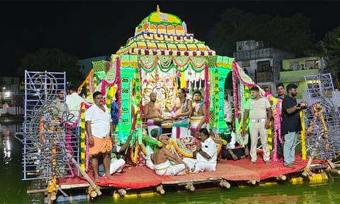 தெப்ப உற்சவம்
