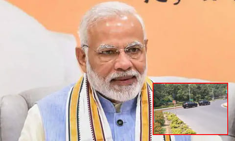 எரிபொருள் சிக்கனம்... 2 பாதுகாப்பு வாகனங்களுடன் அமைச்சரவை கூட்டத்திற்கு சென்ற பிரதமர் மோடி