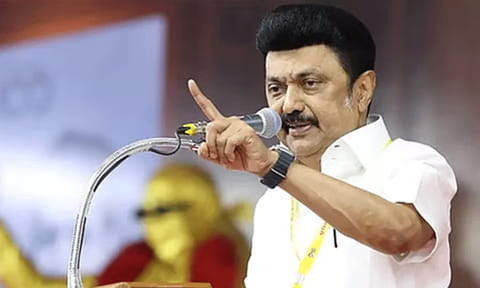 பெட்ரோல், டீசல் விலை உயர்வு; மக்களின் தலையில் பாரத்தைப் போடுகிறது மத்திய அரசு - மு.க.ஸ்டாலின்