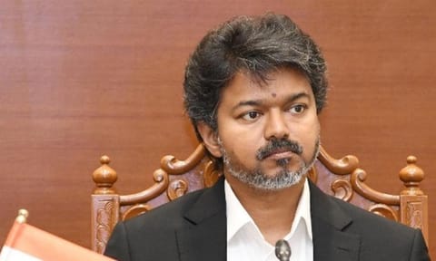 பெட்ரோல்,டீசல் விலை உயர்வை திரும்ப பெற வேண்டும்: மத்திய அரசுக்கு விஜய் வலியுறுத்தல்
