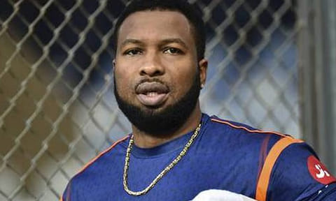 மும்பை அணி பயிற்சியாளர் பொல்லார்டுக்கு அபராதம் விதிப்பு