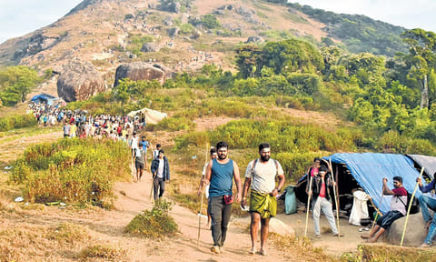 வெள்ளியங்கிரி மலையேற மருத்துவ சான்றுடன் இணையவழி முன்பதிவு: அடுத்தாண்டு முதல் அமல்
