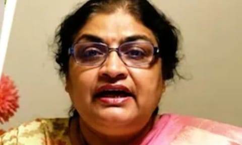 நீட் வினாத்தாள் கசிவு: புனேவை சேர்ந்த பேராசிரியை கைது:
