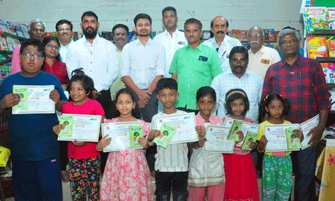 கோவில்பட்டியில் புத்தகத் திருவிழா தொடக்கம்: 10 ஆயிரம் தலைப்புகளில் 1 லட்சம் புத்தகங்கள் குவிப்பு