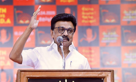 திமுகவினர் யாரையும் புண்படுத்தும்படி கடுஞ்சொற்களைப் பேச வேண்டாம்; மு.க.ஸ்டாலின்