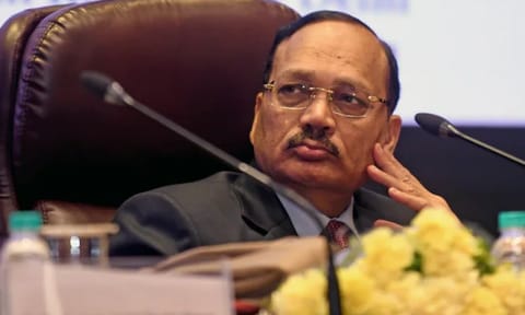 ஐகோர்ட்டுகளில் காணொலி மூலம் வழக்கு விசாரணை; சுப்ரீம் கோர்ட் தலைமை நீதிபதி தகவல்