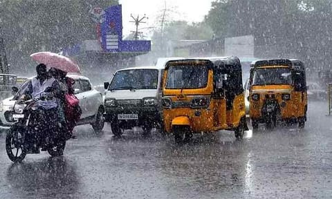 12 மாவட்டங்களில் மாலை 4 மணி வரை மழைக்கு வாய்ப்பு