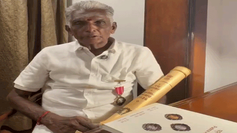 பத்ம ஸ்ரீ விருது பெற்ற திருத்தணி சுவாமிநாதன் ஓதுவார்