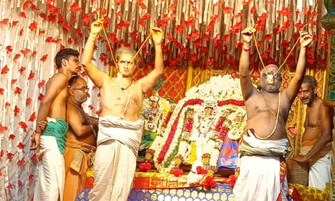திருக்கருகாவூர் முல்லைவனநாதர் கோவில், திருக்கல்யாணம்