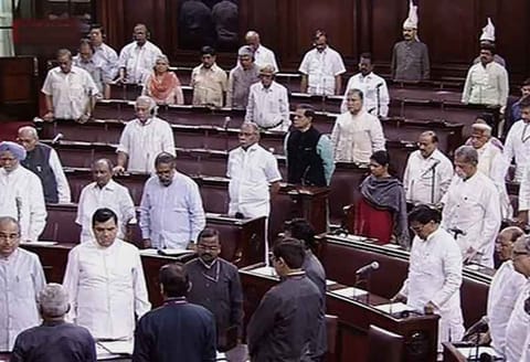 39 இந்தியர்கள் உயிரிழப்பு: குடும்பத்தாருக்கு போலி நம்பிக்கையை அரசு கொடுத்து உள்ளது - காங்கிரஸ்