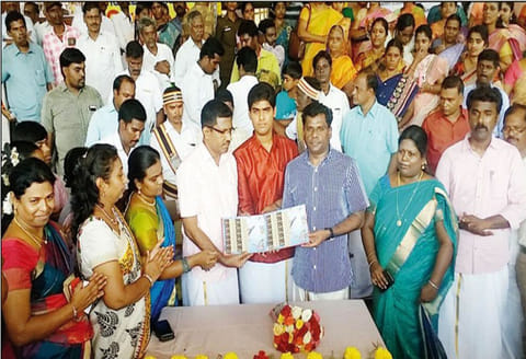 திருவண்ணாமலை தனி மாவட்டமாக உதயமாகி 30-ம் ஆண்டு தொடக்க விழா - சிறப்பு தபால் தலை வெளியிடப்பட்டது