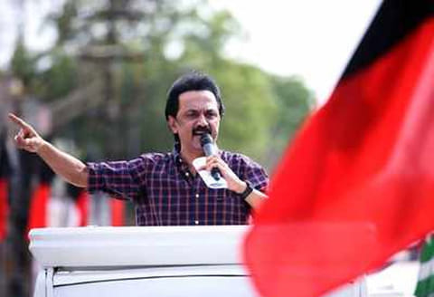 மதுரையில் மார்க்சிஸ்டு கம்யூனிஸ்டு வேட்பாளரை ஆதரித்து காலையிலேயே மு.க. ஸ்டாலின் பிரசாரம்