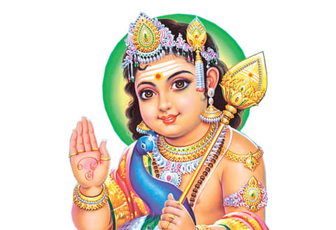 கந்தனுக்கு வேல் வழங்கிய அன்னை
