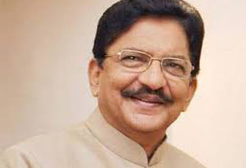 மே தினம்: கவர்னர் வாழ்த்து