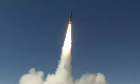 ஹைப்பர் சோனிக் ஏவுகணையை மீண்டும் சோதனை செய்த அமெரிக்கா