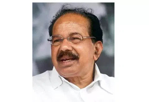குஜராத்தில் காங்கிரஸ் தோல்விக்கு காரணம் என்ன?; வீரப்பமொய்லி விளக்கம்
