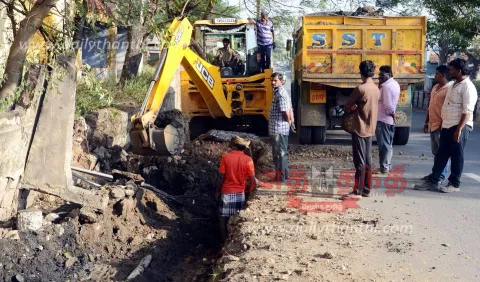 ஈரோடு ஈ.வி.என். ரோட்டில் சாலை மேம்பாட்டு பணிகள் தொடங்கியது