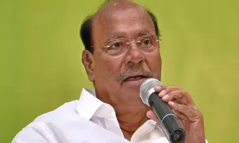ஜி.எஸ்.டி வரி விதிப்பால் இந்தியாவில் வறுமை அதிகரிக்குமே தவிர, ஒருபோதும் ஒழியாது - டாக்டர் ராமதாஸ்