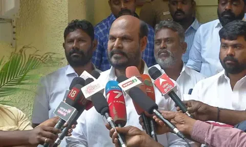 இரட்டை இலை சின்னத்திற்கே எனது ஆதரவு - ஜான்பாண்டியன் பேட்டி