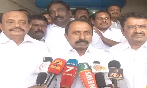 ஈரோடு கிழக்கு தொகுதி இடைத்தேர்தலில் அதிமுகவின் நிலைப்பாடு இதுவே... - முன்னாள் அமைச்சர் செங்கோட்டையன் பேட்டி