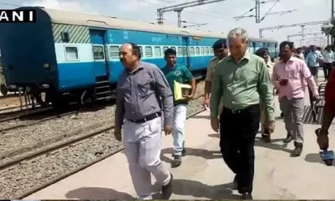 பயணிகள் ரெயில் குண்டுவெடிப்பு வழக்கில் லக்னோ நீதி மன்றத்தில் 7 பேருக்கு மரணதண்டனை