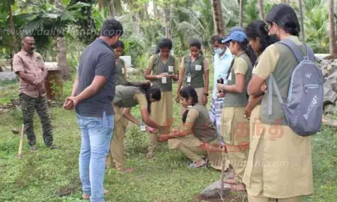 காட்டுப்பன்றிகளை விரட்டும் முறை குறித்து செயல்விளக்கம்