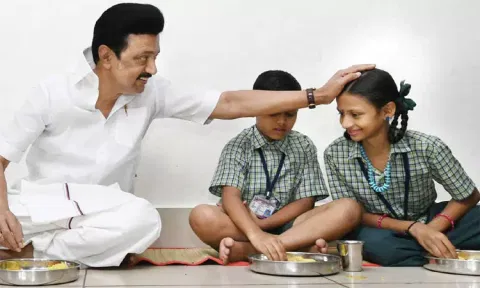 முதலமைச்சரின் காலை உணவு திட்ட விரிவாக்கத்திற்கு ரூ.500 கோடி ஒதுக்கீடு