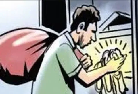 வீடு புகுந்து 16 பவுன் நகை-பணம் திருட்டு