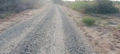சாலை பணியை விரைந்து முடிக்க பொதுமக்கள் கோரிக்கை