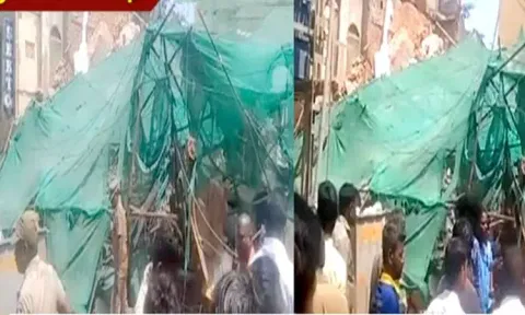 சென்னை பிராட்வேயில் 4 மாடி கட்டிடம் இடிந்து விழுந்து விபத்து