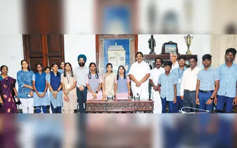 துபாய்க்கு நாளை கல்வி சுற்றுலா செல்லும் சென்னை பள்ளி மாணவர்களுக்கு மேயர் பிரியா வாழ்த்து