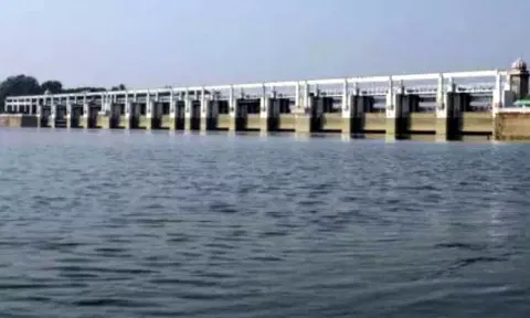 பூண்டி ஏரிக்கு கிருஷ்ணா நீர்வரத்து குறைந்தது