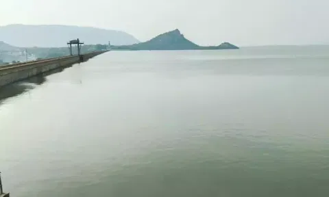 மேட்டூர் அணைக்கு நீர்வரத்து 879 கன அடியாக சரிவு