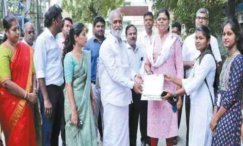 மக்களின் தேவையை அறிந்து திட்டங்கள் வடசென்னை வளர்ச்சி திட்டத்தில் மக்களின் சமூக, பொருளாதாரம் குறித்த கணக்கெடுப்பு