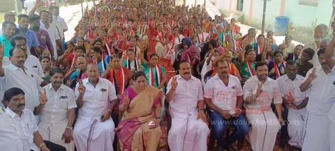 மாற்றுக்கட்சியினர், அ.தி.மு.க.வில் இணைந்தனர்