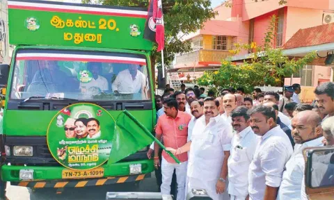 அதிமுக பொன்விழா மாநாடு பிரசார வாகனம்- எடப்பாடி பழனிசாமி தொடங்கி வைத்தார்