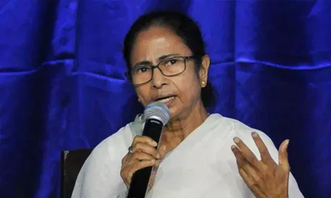 அரசியலுக்குள் மதத்தினை கொண்டு வர விரும்பவில்லை; மம்தா பானர்ஜி பேச்சு